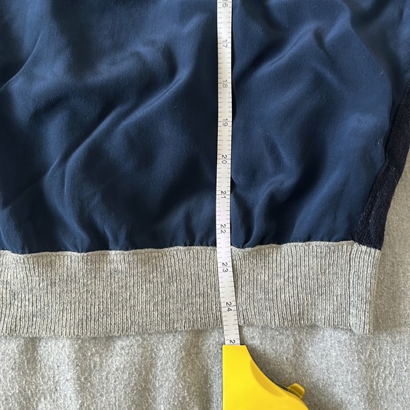 Vince silk and cashmere sweater - Picture 7 of 7